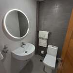 Apartamento en La Esmeralda, Santiago con 3 habitaciones, 2 baños, 2 parqueos en 1er nivel de 170 mts² con mantenimiento incluido - Imagen 8
