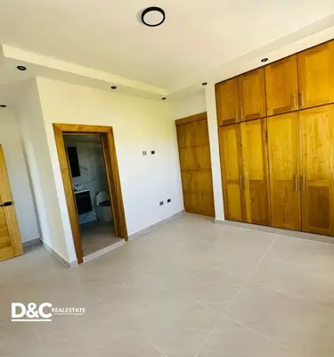 Casa en Puerto Plata, Puerto Plata con 4 habitaciones, 4 baños, 2 parqueos de 2 niveles de 300 mts² con mantenimiento incluido - Imagen 5