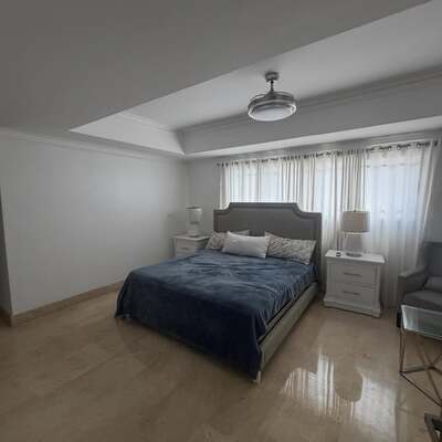 Apartamento en La Esmeralda, Santiago con 3 habitaciones, 2 baños, 2 parqueos de 200 mts² - Imagen 6