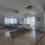 Apartamento en La Esmeralda, Santiago con 3 habitaciones, 2 baños, 2 parqueos de 200 mts² - Imagen 1