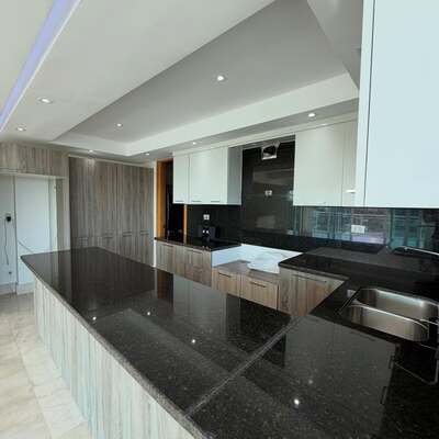 Apartamento en Villa Olga, Santiago con 3 habitaciones, 2 parqueos en 7mo nivel de 223 mts² - Imagen 3