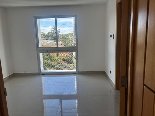 Apartamento en Altos De Arroyo Hondo, Santo Domingo D.N. con 2 habitaciones, 2 baños, 2 parqueos en 4to nivel - Imagen 3
