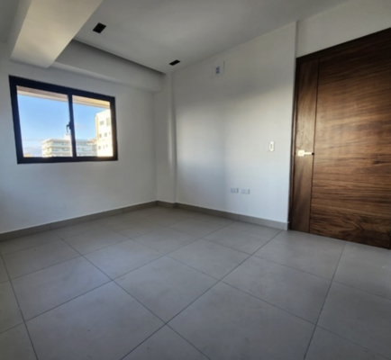 Apartamento en Evaristo Morales, Santo Domingo D.N. con 1 habitación, 1 baño, 1 parqueo en 10mo nivel de 65 mts² con mantenimiento incluido - Imagen 2