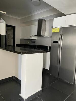 Apartamento en Ensanche Naco, Santo Domingo D.N. con 2 habitaciones, 2 baños, 2 parqueos de 147 mts² con mantenimiento incluido - Imagen 6