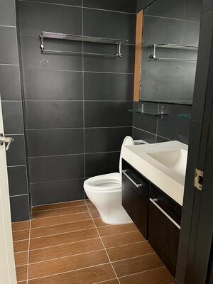 Apartamento en Ensanche Naco, Santo Domingo D.N. con 2 habitaciones, 2 baños, 2 parqueos de 147 mts² con mantenimiento incluido - Imagen 7