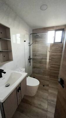 Apartamento en La Feria, Santo Domingo D.N. con 2 habitaciones, 2 baños, 2 parqueos en 4to nivel de 110 mts² con mantenimiento incluido - Imagen 7