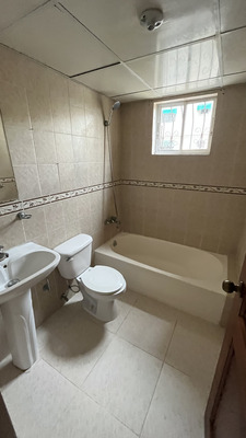 Apartamento en Bella Vista, Santo Domingo D.N. con 2 habitaciones, 2 baños, 1 parqueo de 90 mts² - Imagen 4