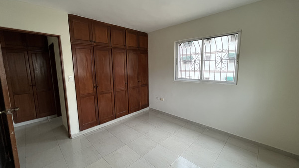 Apartamento en Bella Vista, Santo Domingo D.N. con 2 habitaciones, 2 baños, 1 parqueo de 90 mts² - Imagen 5