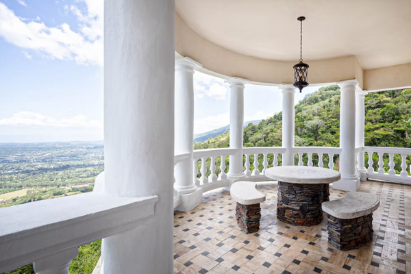 Villa en Jarabacoa, Jarabacoa con 4 habitaciones, 4 baños, 4 parqueos de 1 nivel de 1400 mts² - Imagen 5