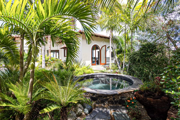 Villa en Jarabacoa, Jarabacoa con 4 habitaciones, 4 baños, 4 parqueos de 1 nivel de 1400 mts² - Imagen 2