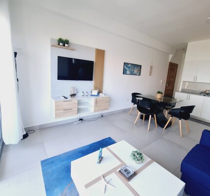 Apartamento en Juan Dolio, Juan Dolio con 2 habitaciones, 2 baños, 1 parqueo en 6to nivel de 85 mts² con mantenimiento incluido - Imagen 3