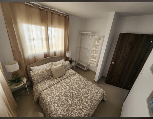 Apartamento en Aut. Duarte, Santo Domingo Oeste con 3 habitaciones, 1 baño, 1 parqueo - Imagen 5