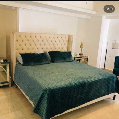 Apartamento en Piantini, Santo Domingo D.N. con 4 habitaciones, 4 baños, 2 parqueos en 7mo nivel de 226 mts² con mantenimiento incluido - Imagen 3
