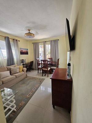 Apartamento en Centro Del Pueblo, Enriquillo con 1 habitación, 1 baño en 2do nivel con mantenimiento incluido - Imagen 7