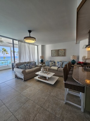 Apartamento en Marbella, Juan Dolio con 2 habitaciones, 2 baños en 4to nivel de 120 mts² con mantenimiento incluido - Imagen 3