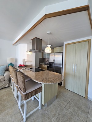 Apartamento en Marbella, Juan Dolio con 2 habitaciones, 2 baños en 4to nivel de 120 mts² con mantenimiento incluido - Imagen 6