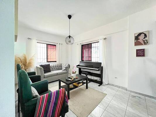 Apartamento en Mirador Sur, Santo Domingo D.N. con 1 habitación, 1 baño, 1 parqueo en 1er nivel de 60 mts² con mantenimiento incluido - Imagen 4