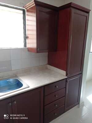Apartamento en Tito III, Santo Domingo Este con 3 habitaciones, 2 baños, 2 parqueos en 4to nivel de 122 mts² - Imagen 4