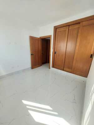 Apartamento en Carretera Gurabo Luperón, Santiago con 3 habitaciones, 2 baños, 2 parqueos en 2do nivel de 117 mts² con mantenimiento incluido - Imagen 7