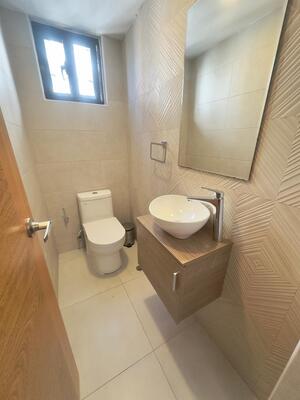 Apartamento en Ensanche Naco, Santo Domingo D.N. con 1 habitación, 1 baño, 1 parqueo de 65 mts² - Imagen 3