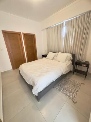 Apartamento en Ensanche Naco, Santo Domingo D.N. con 1 habitación, 1 baño, 1 parqueo de 65 mts² - Imagen 4