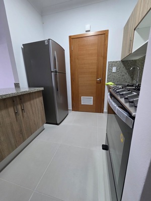 Apartamento en Gazcue, Santo Domingo D.N. con 1 habitación, 2 baños, 1 parqueo de 73 mts² - Imagen 4