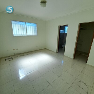 Apartamento en El Millón, Santo Domingo D.N. con 3 habitaciones, 2 baños, 2 parqueos en 2do nivel con mantenimiento incluido - Imagen 5