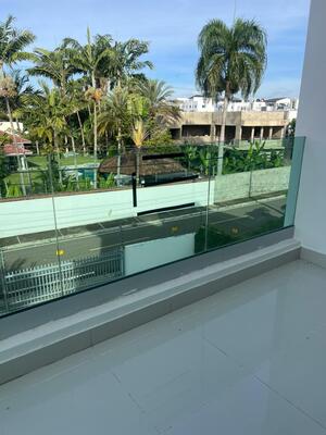 Apartamento en Los Laureles, Santiago con 4 habitaciones, 3 baños, 2 parqueos en 3er nivel de 200 mts² con mantenimiento incluido - Imagen 7