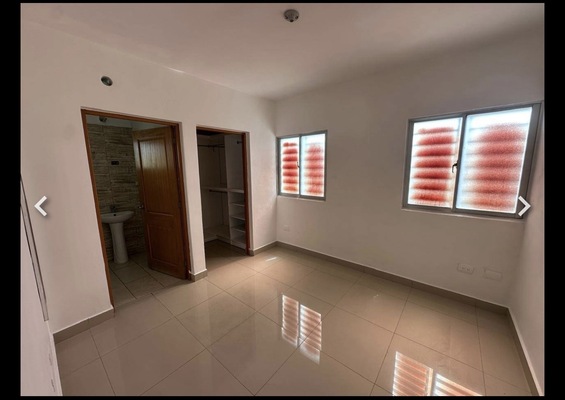 Apartamento en Av. Independencia, Santo Domingo D.N. con 2 habitaciones, 2 baños, 1 parqueo en 4to nivel de 169 mts² con mantenimiento incluido - Imagen 6