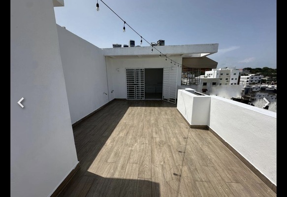 Apartamento en Av. Independencia, Santo Domingo D.N. con 2 habitaciones, 2 baños, 1 parqueo en 4to nivel de 169 mts² con mantenimiento incluido - Imagen 1