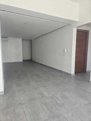 Apartamento en Bella Vista, Santo Domingo D.N. con 2 habitaciones, 2 baños, 2 parqueos de 118 mts² con mantenimiento incluido - Imagen 2