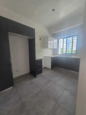 Apartamento en Bella Vista, Santo Domingo D.N. con 2 habitaciones, 2 baños, 2 parqueos de 118 mts² con mantenimiento incluido - Imagen 3
