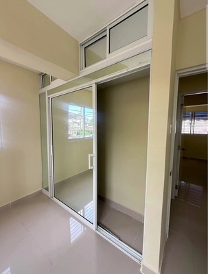 Apartamento en Autopista Duarte, Santo Domingo D.N. con 2 habitaciones, 1 baño, 1 parqueo en 2do nivel con mantenimiento incluido - Imagen 3