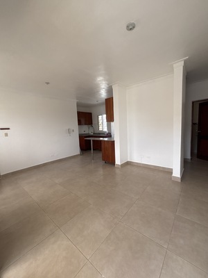 Apartamento en Altos De Arroyo Hondo II, Santo Domingo D.N. con 2 habitaciones, 2 baños, 1 parqueo en 4to nivel de 111 mts² - Imagen 5