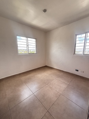 Apartamento en Altos De Arroyo Hondo II, Santo Domingo D.N. con 2 habitaciones, 2 baños, 1 parqueo en 4to nivel de 111 mts² - Imagen 6
