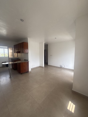 Apartamento en Altos De Arroyo Hondo II, Santo Domingo D.N. con 2 habitaciones, 2 baños, 1 parqueo en 4to nivel de 111 mts² - Imagen 7