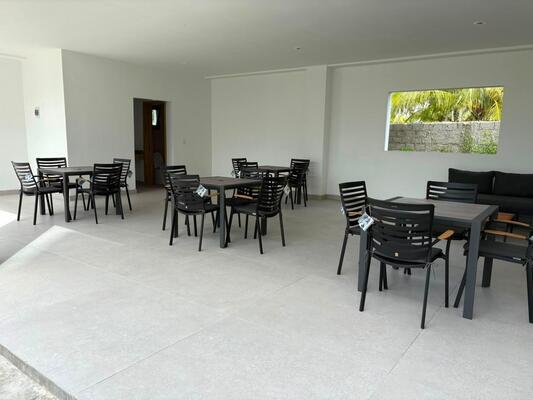 Apartamento en Residencial Bávaro-Punta Cana, Bávaro con 2 habitaciones, 2 baños, 1 parqueo - Imagen 5