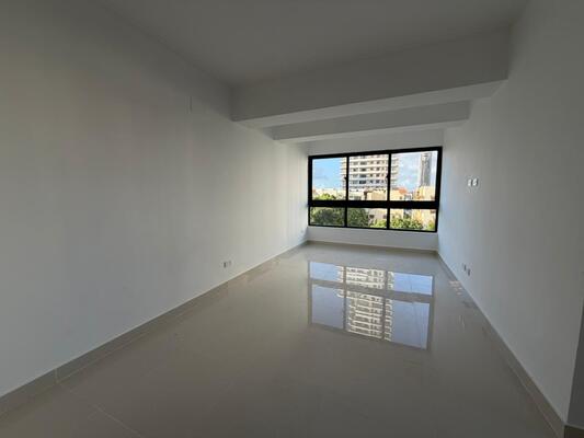 Apartamento en Alma Rosa I, Santo Domingo Este con 2 habitaciones, 1 parqueo con mantenimiento incluido - Imagen 4