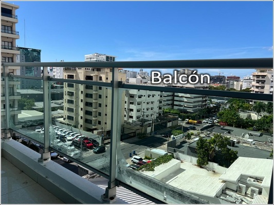 Apartamento en Piantini, Santo Domingo D.N. con 1 habitación, 1 baño, 1 parqueo en 7mo nivel de 57 mts² con mantenimiento incluido - Imagen 3