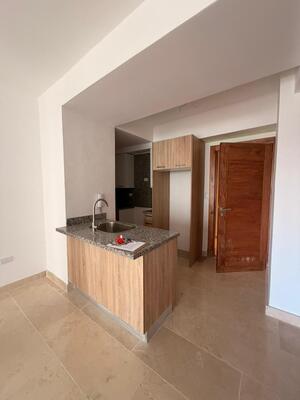 Apartamento en La Esperilla, Santo Domingo D.N. con 1 habitación, 1 baño, 1 parqueo en 7mo nivel de 65 mts² con mantenimiento incluido - Imagen 2