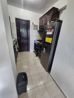 Apartamento en Arroyo Hondo, Santo Domingo D.N. con 2 habitaciones, 2 baños, 1 parqueo en 2do nivel de 85 mts² - Imagen 4