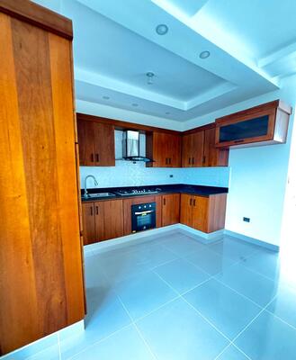 Apartamento en Urbanización La Caperuza II, San Francisco De Macorís con 3 habitaciones, 2 baños, 2 parqueos en 2do nivel con mantenimiento incluido - Imagen 3