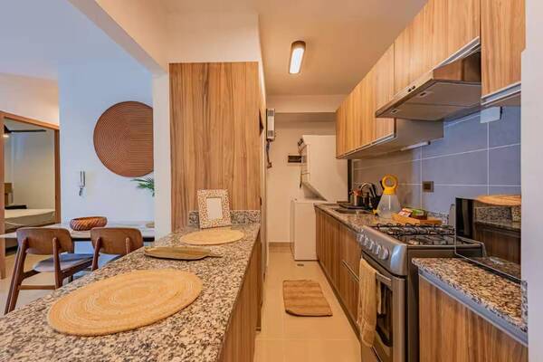 Apartamento en Epic Residences, Bávaro con 2 habitaciones, 2 baños, 1 parqueo en 4to nivel con mantenimiento incluido - Imagen 4