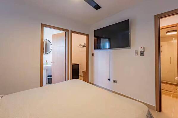 Apartamento en Epic Residences, Bávaro con 2 habitaciones, 2 baños, 1 parqueo en 4to nivel con mantenimiento incluido - Imagen 6