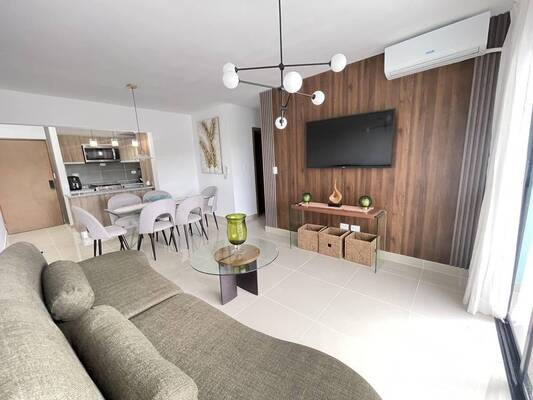 Apartamento en Epic Residences, Bávaro con 2 habitaciones, 2 baños, 1 parqueo en 2do nivel de 74 mts² con mantenimiento incluido - Imagen 6
