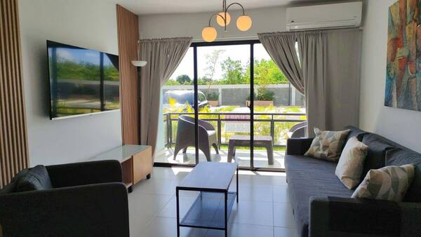 Apartamento en Epic Residences, Bávaro con 2 habitaciones, 2 baños, 1 parqueo en 1er nivel de 74 mts² con mantenimiento incluido - Imagen 3