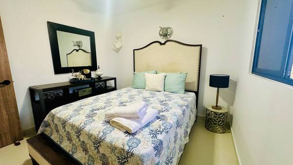 Apartamento en Epic Residences, Bávaro con 2 habitaciones, 2 baños, 1 parqueo en 4to nivel de 4 mts² con mantenimiento incluido - Imagen 4