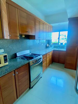 Apartamento en Mirador Norte, Santo Domingo D.N. con 3 habitaciones, 2 baños, 2 parqueos en 7mo nivel - Imagen 3