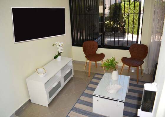 Casa en Centro Del Pueblo, Samaná con 3 habitaciones, 3 baños, 2 parqueos de 200 mts² - Imagen 3