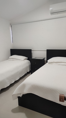 Casa en Centro Del Pueblo, Samaná con 3 habitaciones, 3 baños, 2 parqueos de 200 mts² - Imagen 5
